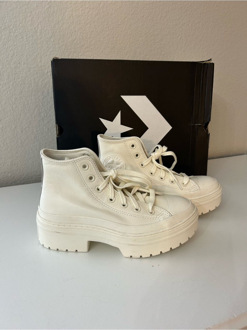 Chuck Taylor All Star Converse Lugged Heel Platform High Tops, size 6.5, NIB